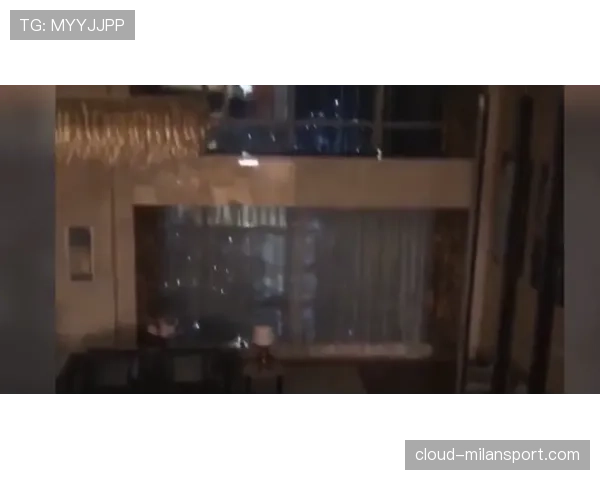 陈艺文买豪宅了?隔壁邻居都说这日子咋过的,想不开啊! 陈艺文买豪宅了?隔壁邻居都说这日子咋过的,想不开啊!